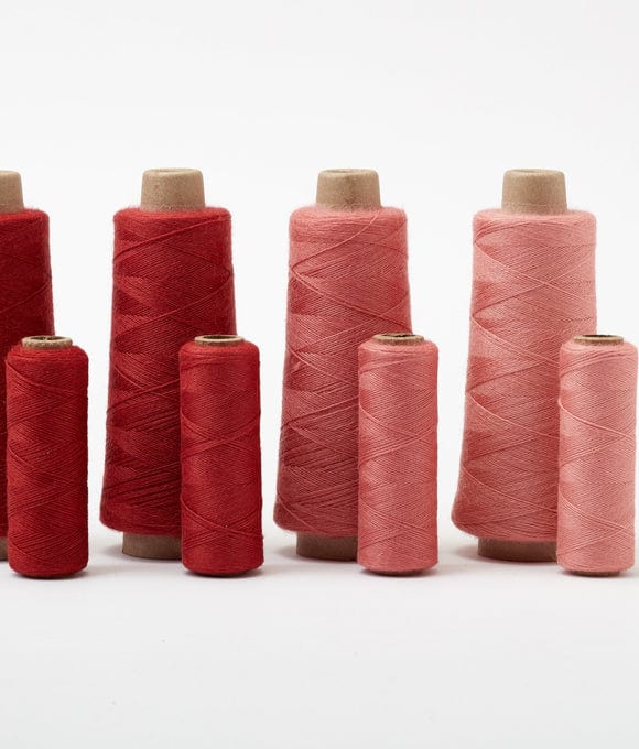 GIST Weaving Yarn Cayenne GIST Array