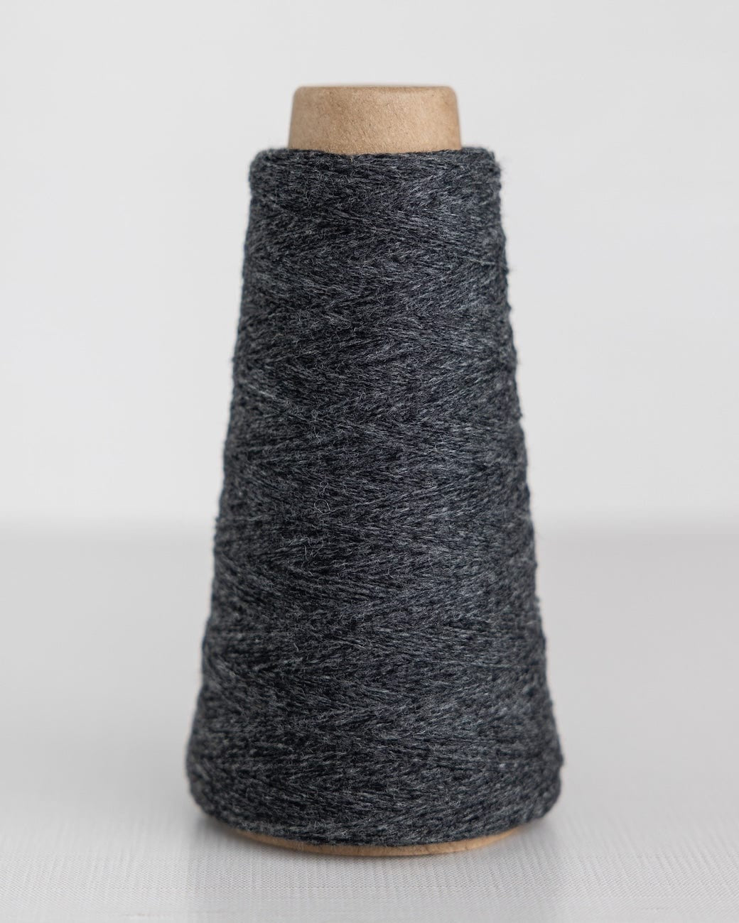 Knoll Weaving Yarn Coal Knoll Merino Lambswool