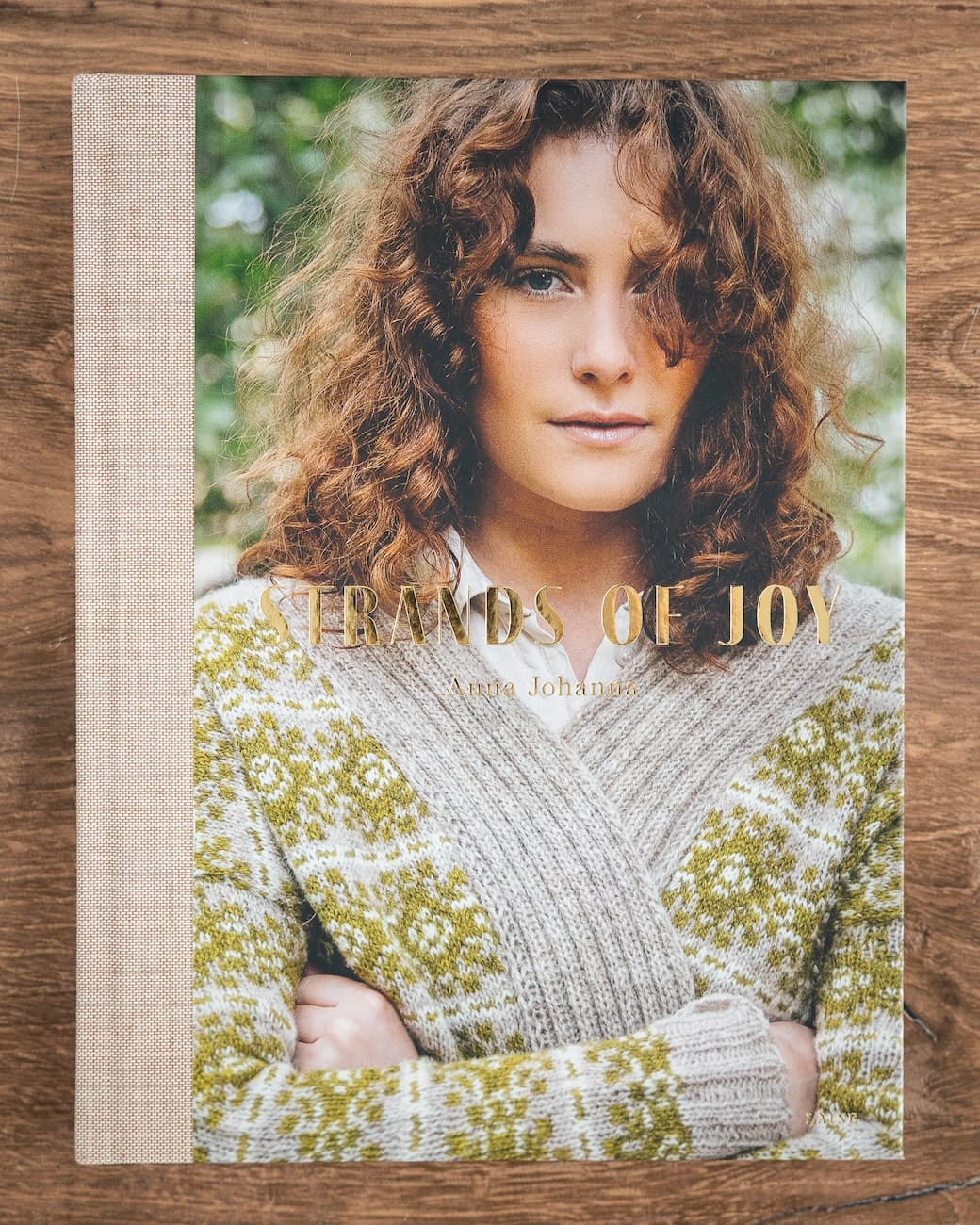Laine Magazine Books Laine Strands of Joy