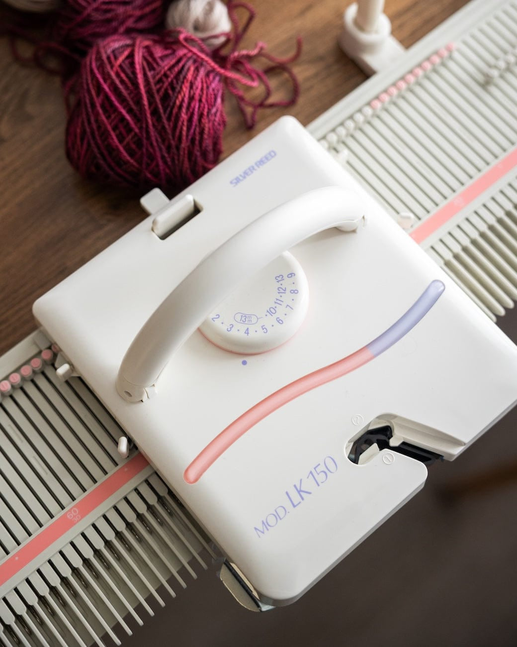 Silver Reed Silver Reed LK 150 Knitting Machine Silver Reed LK 150 Knitting Machine