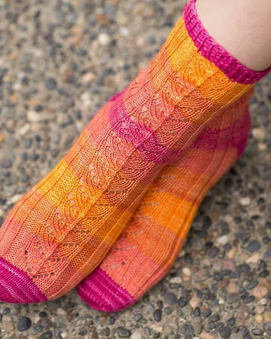 SweetGeorgia Yarns Knitting Patterns Hele