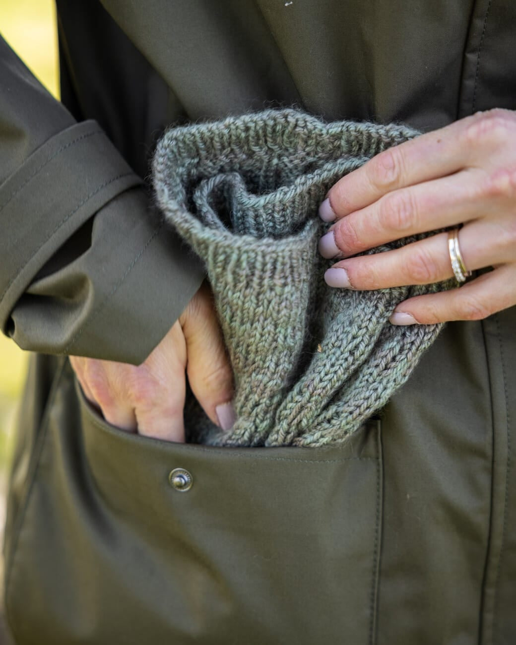 SweetGeorgia Yarns Knitting Patterns Horseshoe Bay Cowl