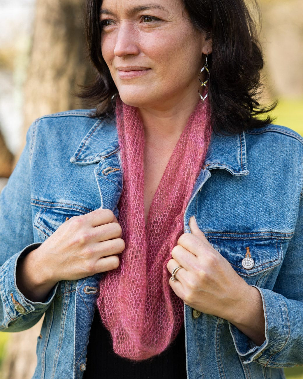 SweetGeorgia Yarns Machine Knitting Patterns Riverbend Bias Cowl