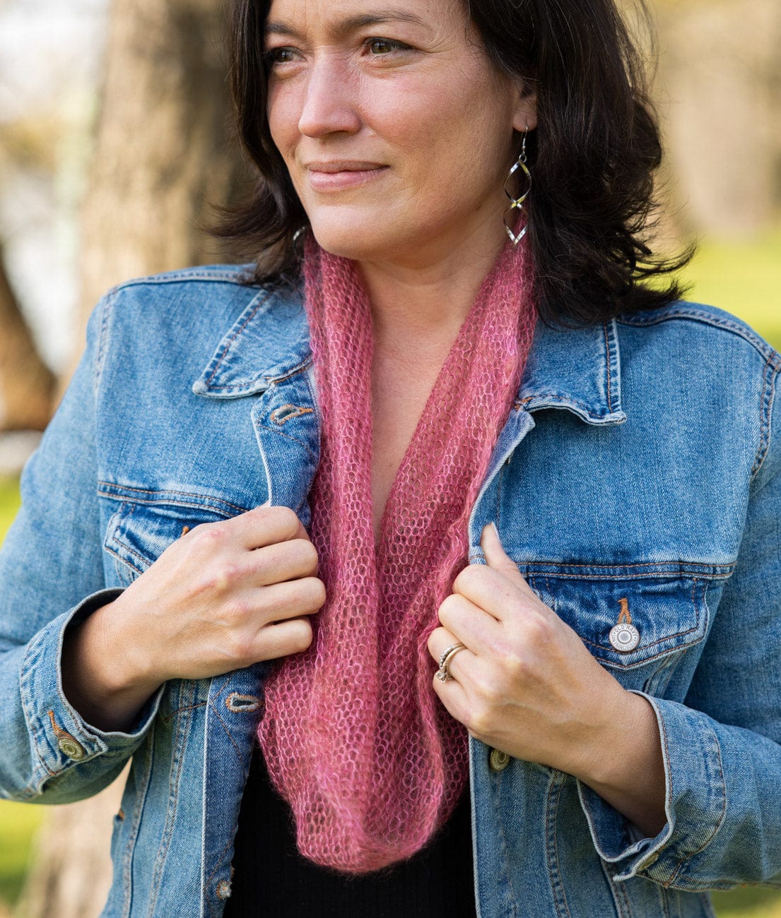 SweetGeorgia Yarns Machine Knitting Patterns Riverbend Bias Cowl