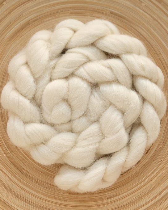 SweetGeorgia Yarns Spinning Fibre Natural / Undyed Polwarth+Silk Spinning Fibre
