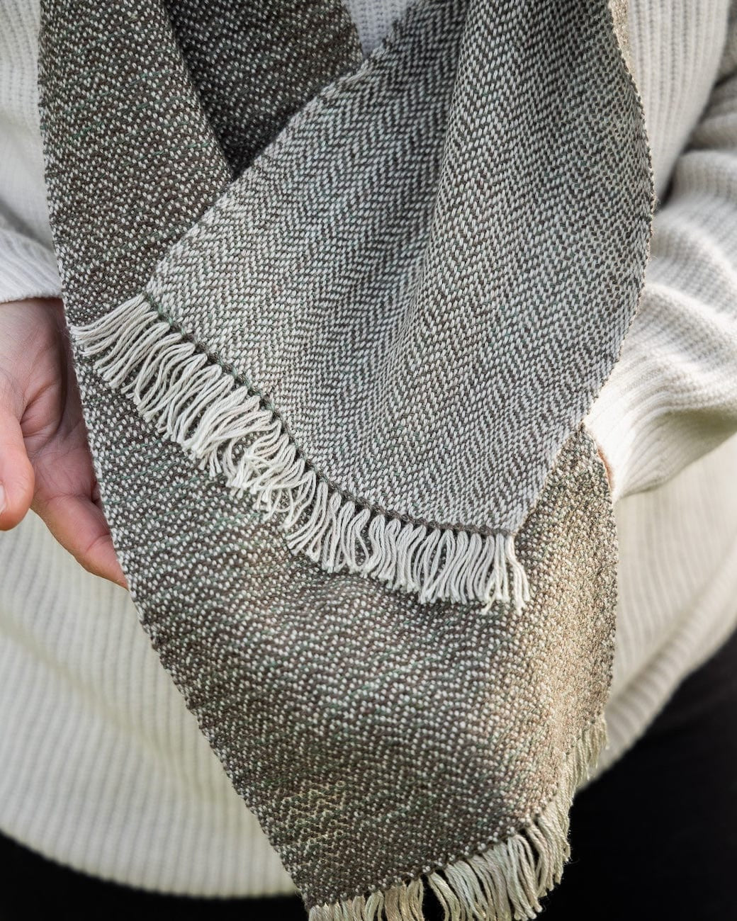 SweetGeorgia Yarns Weaving Patterns Fraser Scarf