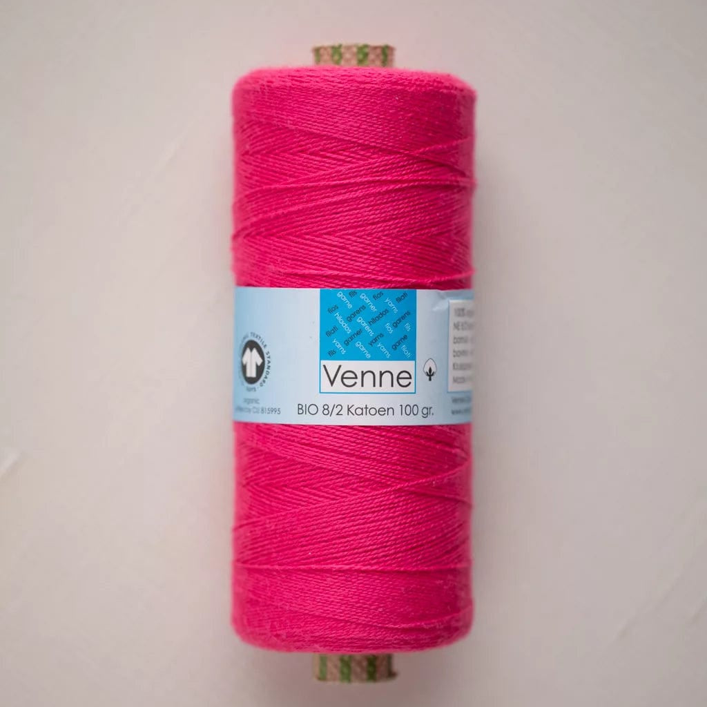 Venne Weaving Yarn Bright Pink Venne 8/2