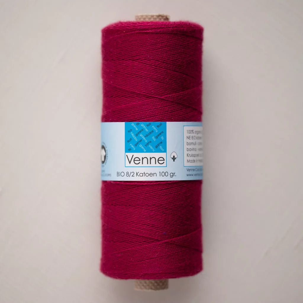Venne Weaving Yarn Raspberry Venne 8/2