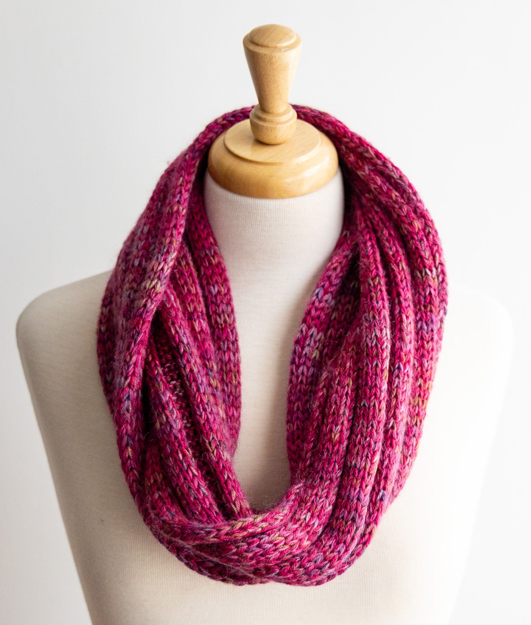 Fast Bundle Fingering Yarns Five by Five Cowl Kit / Kit 4