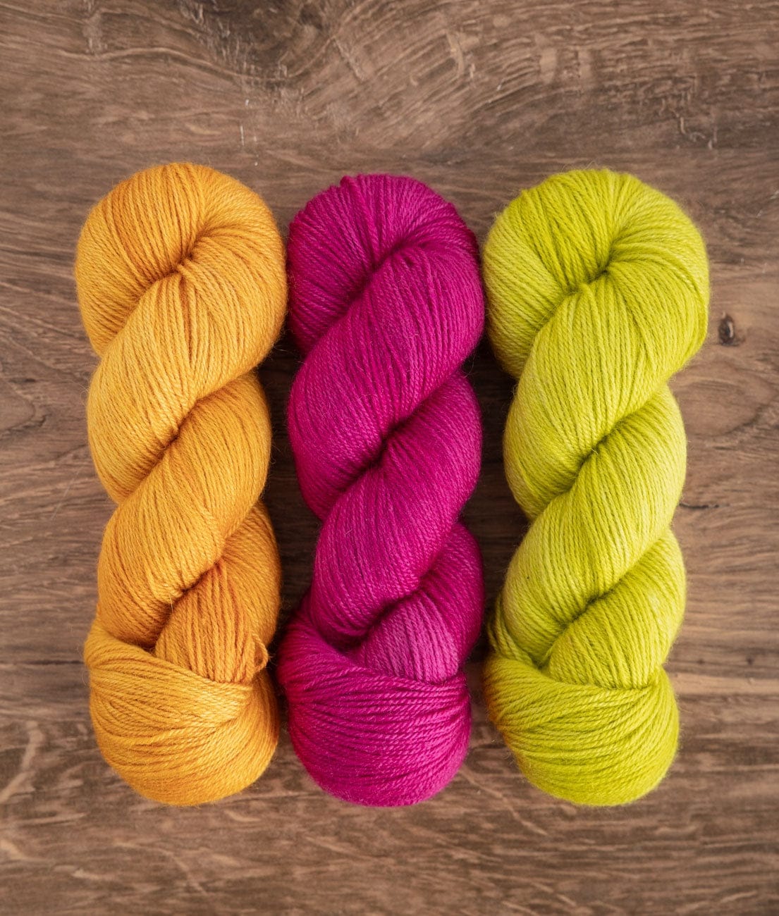 Fast Bundle Fingering Yarns Market Square