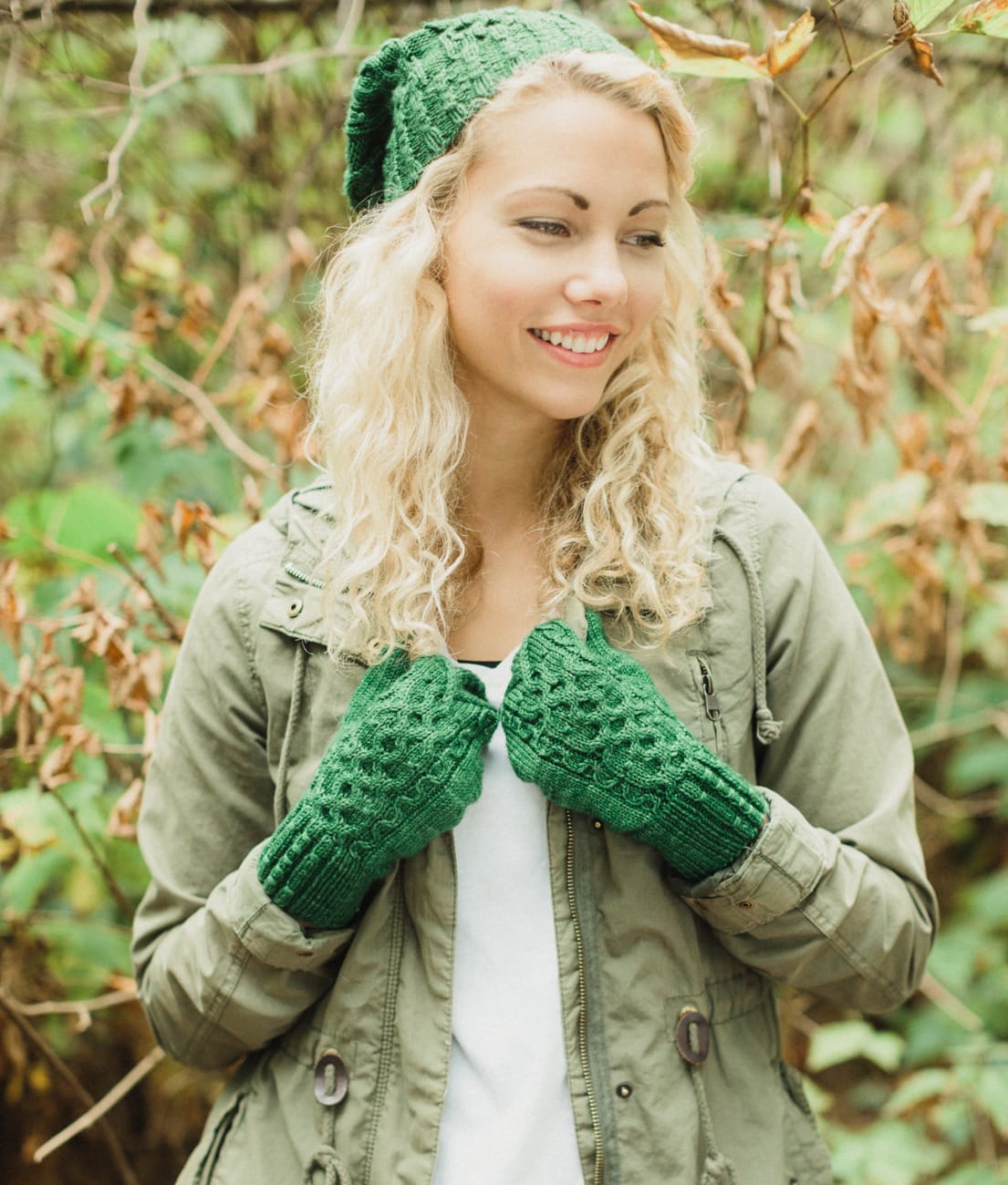 SweetGeorgia Yarns Knitting Patterns Waggle Hat & Mittens