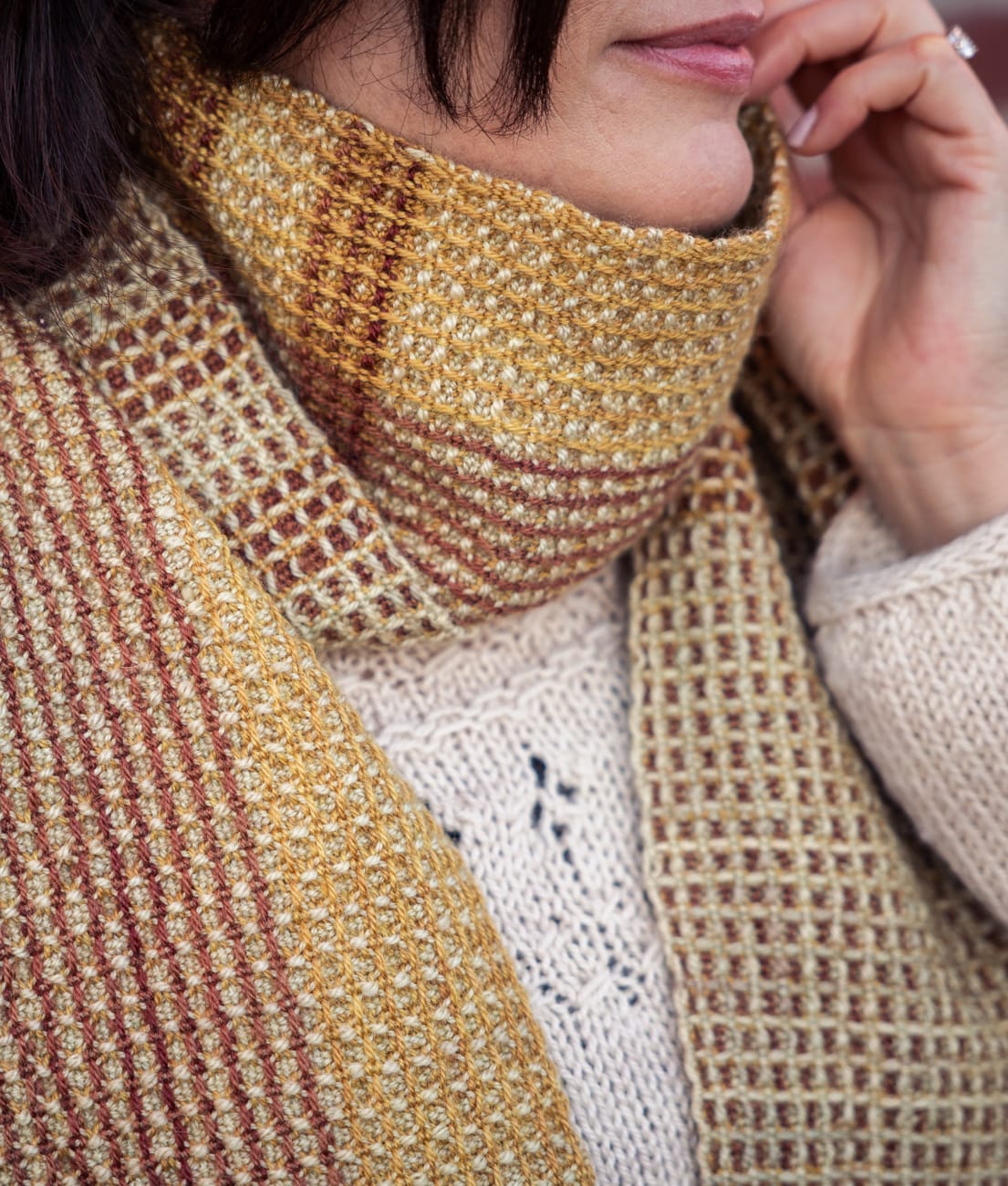 SweetGeorgia Yarns Weaving Patterns Cobblestone Road Scarf
