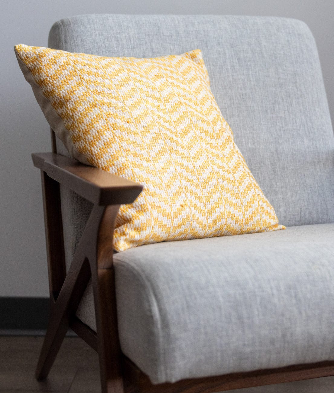 SweetGeorgia Yarns Weaving Patterns Hello Sunshine Pillow